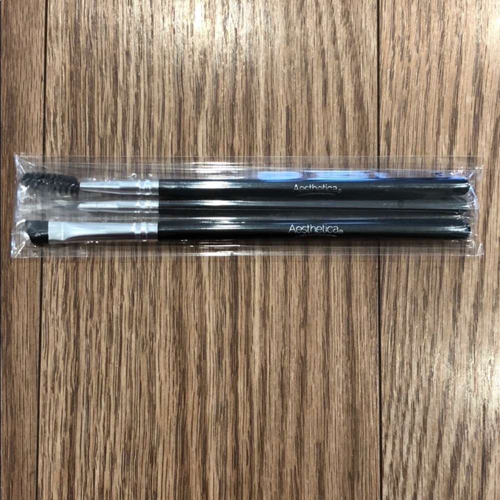 Aesthetica Pro Brush Set still in packaging.